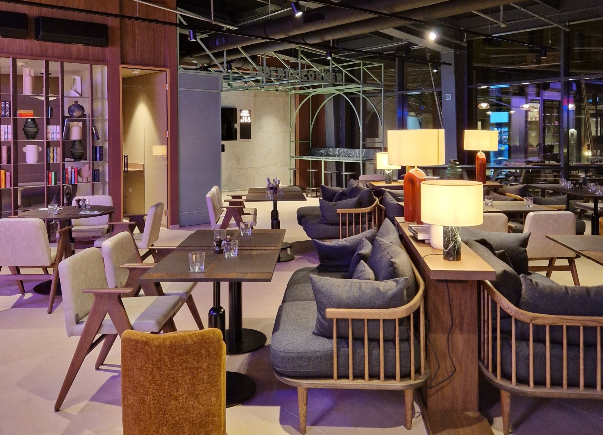 AT-YOU-BUDAPEST-7 AT-YOU-BUDAPEST-7